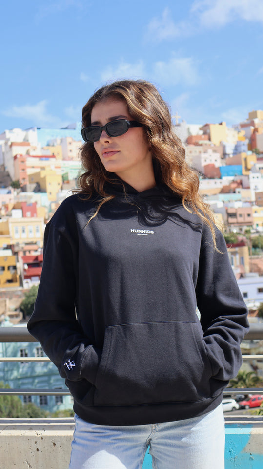 Sudadera Negra Hunnids Studios