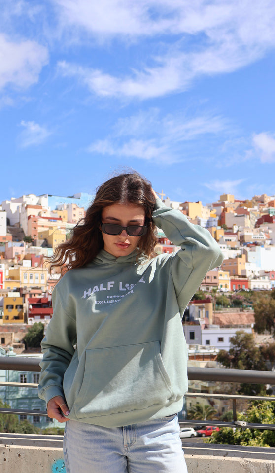 Sudadera Verde Half Love